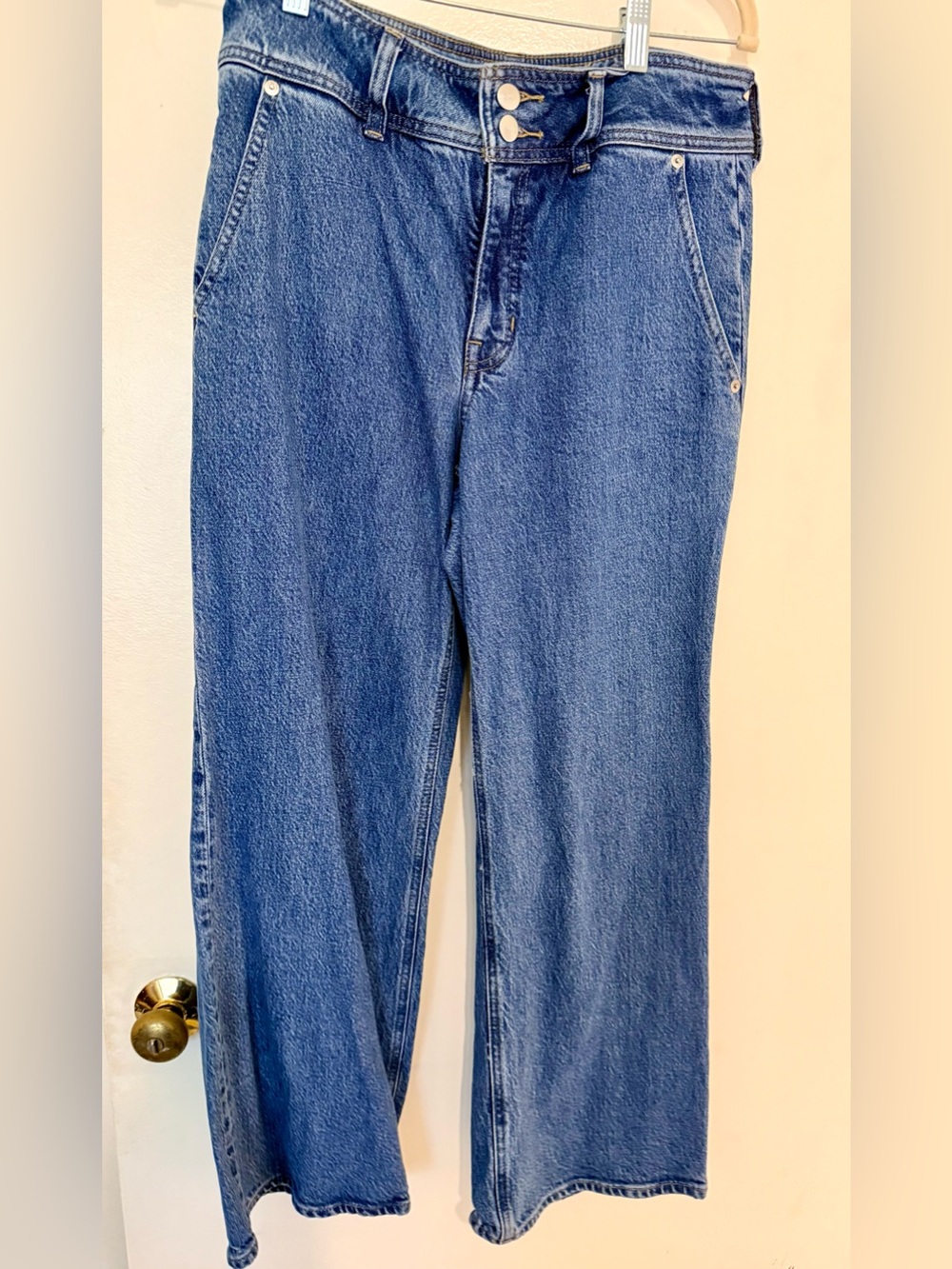 J.Crew Slim Wide Jean with Stacked Buttons, Elaine Wash (size 27)